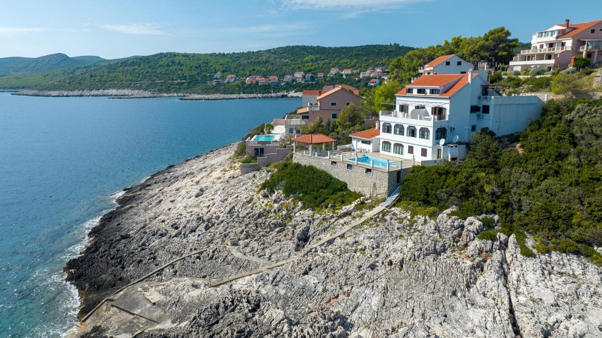 Family Friendly Apartments With A Swimming Pool Zavalatica, Korcula - 183 Exterior photo