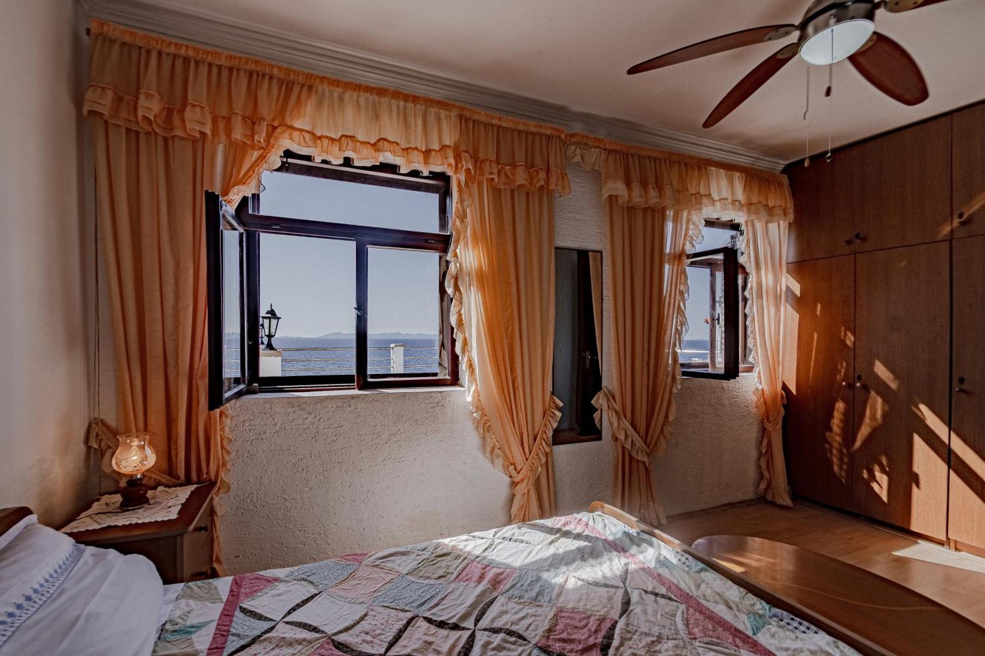 Family Friendly Apartments With A Swimming Pool Zavalatica, Korcula - 183 Room photo