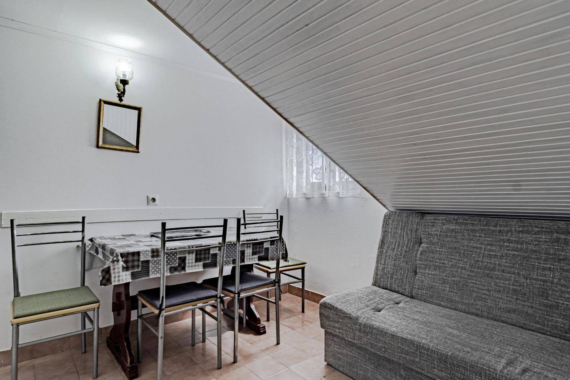 Family Friendly Apartments With A Swimming Pool Zavalatica, Korcula - 183 Room photo