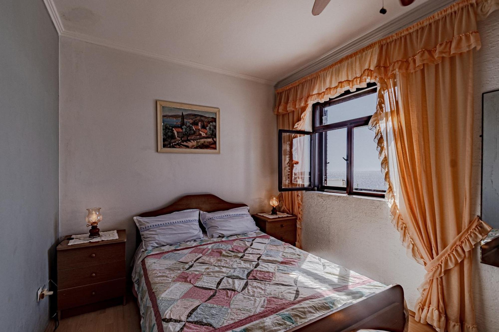 Family Friendly Apartments With A Swimming Pool Zavalatica, Korcula - 183 Room photo